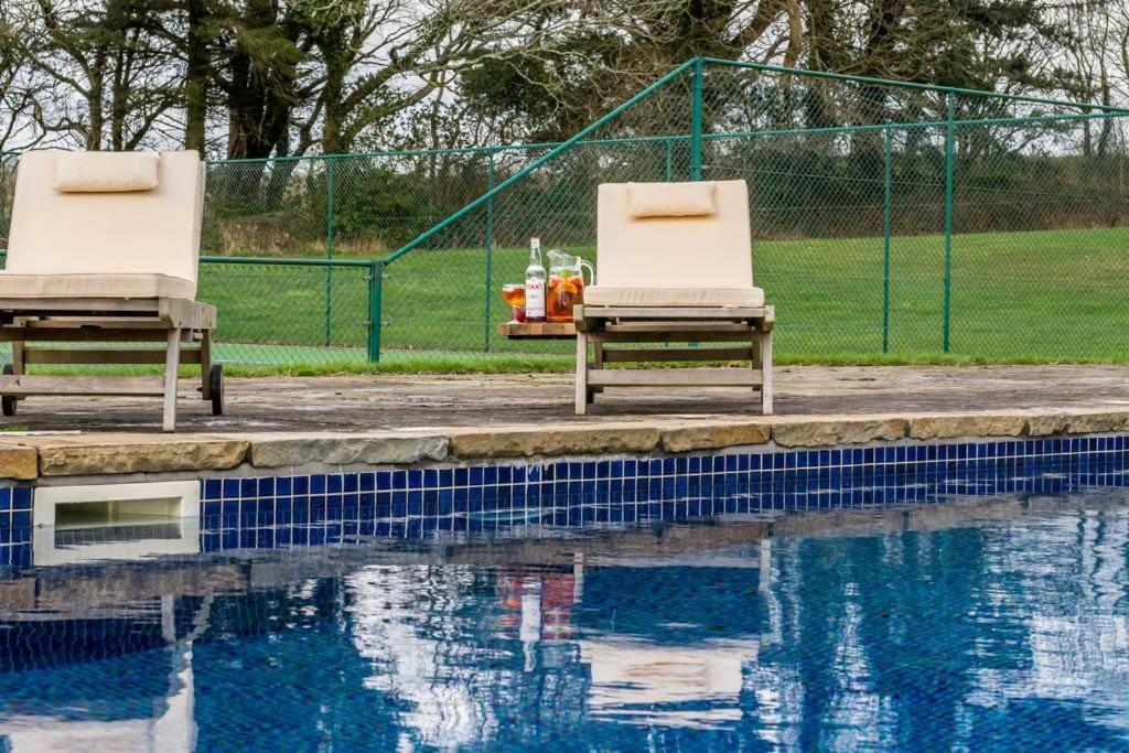 The Manor House At Boconnion Villa Bodmin Bagian luar foto