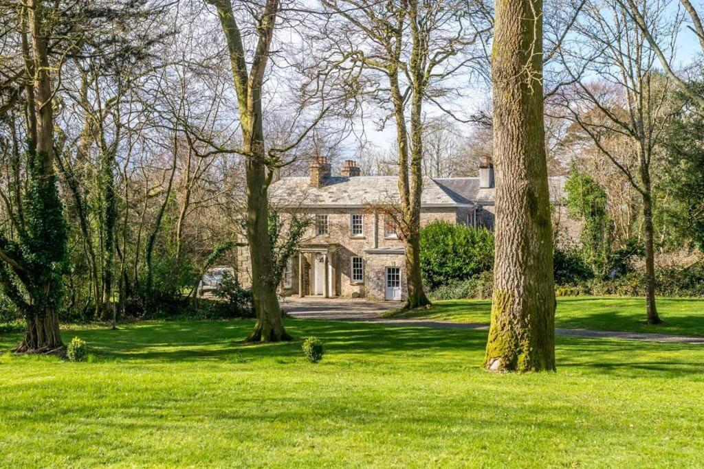 The Manor House At Boconnion Villa Bodmin Bagian luar foto