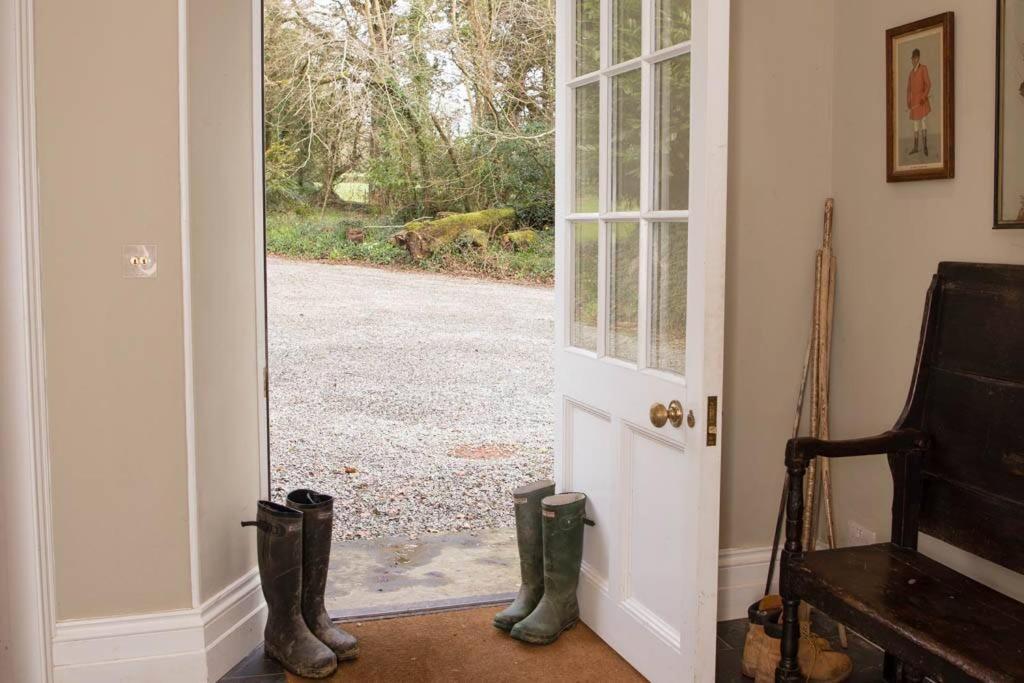 The Manor House At Boconnion Villa Bodmin Bagian luar foto